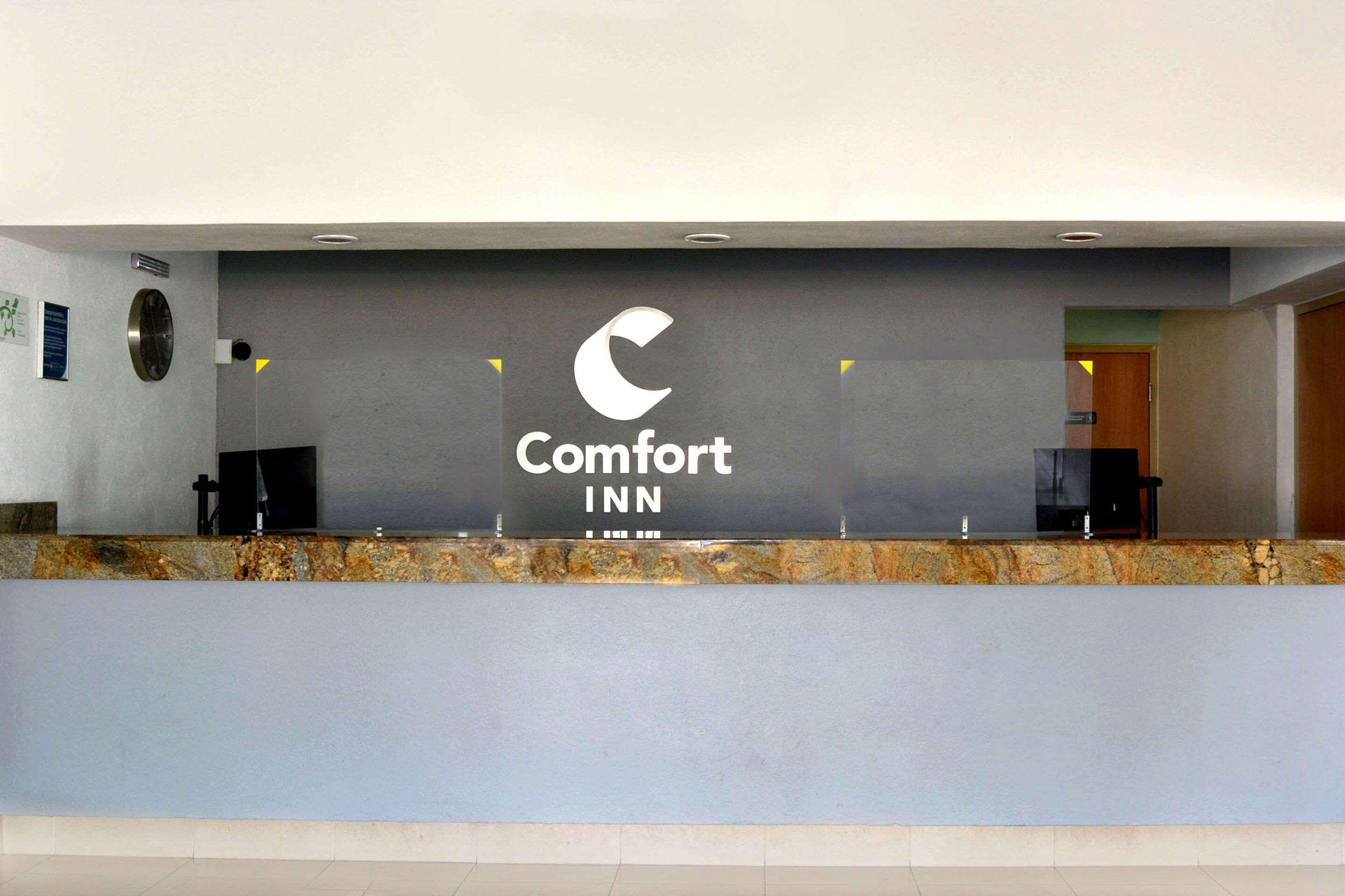 Comfort Inn Puerto Vallarta Exterior foto